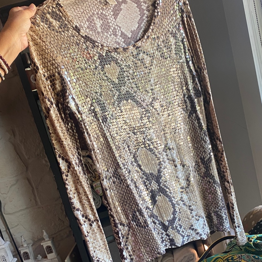 Michael Kors Beige and Brown Snakeskin Top - Picture 6 of 8
